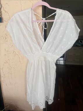 blue island White Eyelet V-Neck Dress